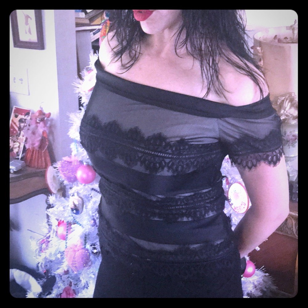 💕Eyelash Lace Sabrina Off Shoulder Pinup Top HOT!